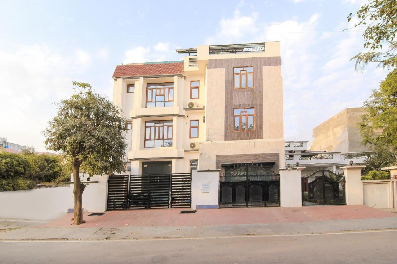 Oyo Flagship 4434 Earth Inn Lucknow Ngoại thất bức ảnh